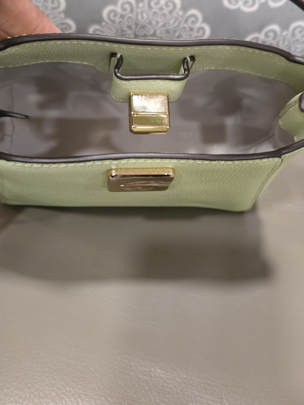 Kate Spade Pastel Green Mini Crossbody with Cardholder - Picture 10 of 13